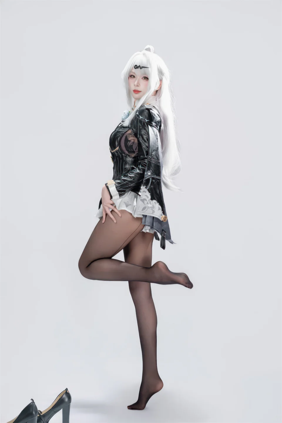 轩萧学姐_No_081_绝区零·仪玄_墨形影踪_100P_378MB tg@simisebaisi 【丝足阁】031.webp